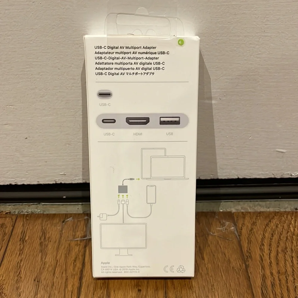 Apple USB-C to Digital AV multiport adapter NWT